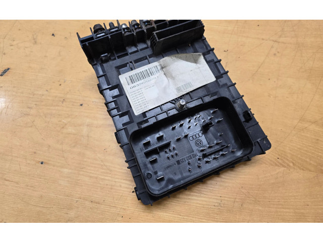 Pojistková skříňka 1K0937125A, 017183071 Volkswagen Caddy 2007