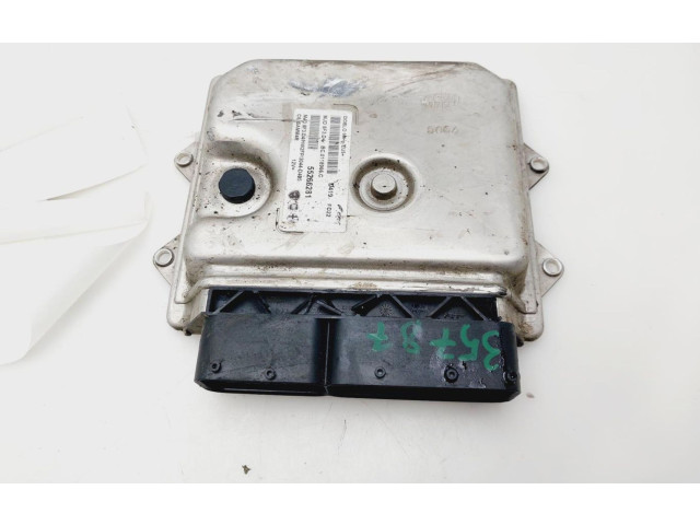 Блок управления двигателем Блок управления 55266281   Opel Combo D