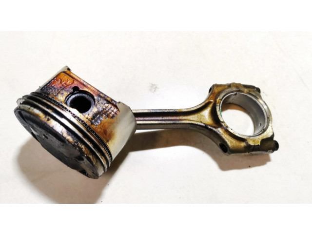 Поршень с шатуном PCC Honda Accord для бензинового двигателя 1.8