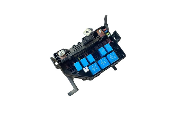 Блок предохранителей 080922 KIA Ceed