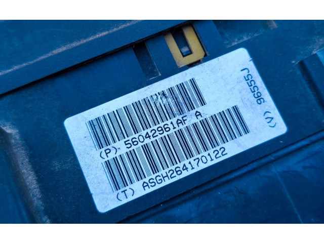 Блок предохранителей  P56042961AF   Jeep Grand Cherokee (WJ)    