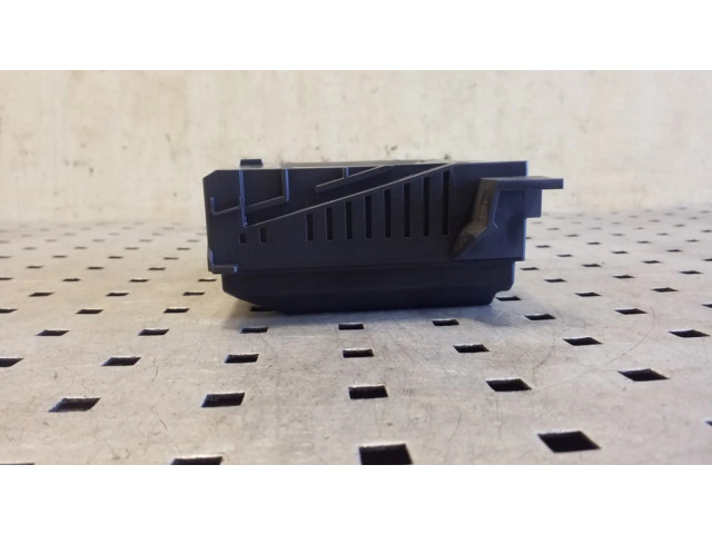 Дисплей    95905400, 28321373   Opel Antara