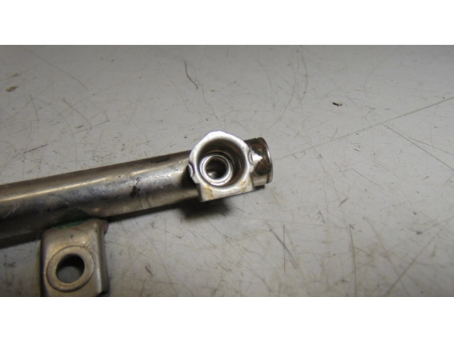 Топливная рампа A1660700295   Mercedes-Benz A W168 1.9 