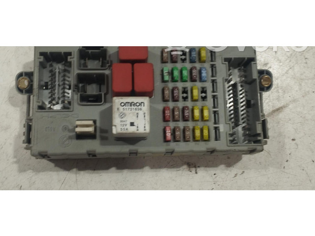 Блок предохранителей 51826466, 51826466   Lancia Delta III    