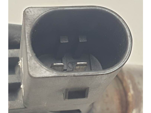 Vstřikovač 779272105   BMW X5 E70     