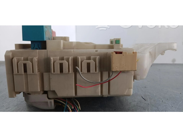 Pojistková skříňka Toyota Verso 2011