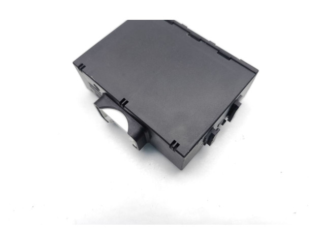 Поршень Блок управления дверью CFB(1KR) 89740-0H040, E1087572  Citroen C1  