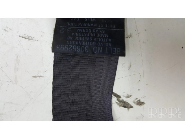 Передний ремень безопасности