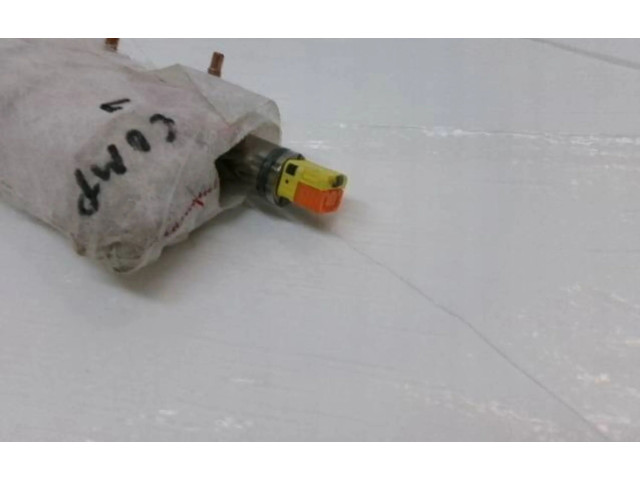 Подушка безопасности в сиденье    Jeep Compass