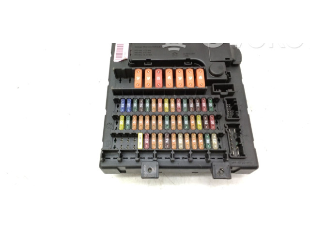 Блок предохранителей 6911922, 6978265   BMW Z4 E85 E86    