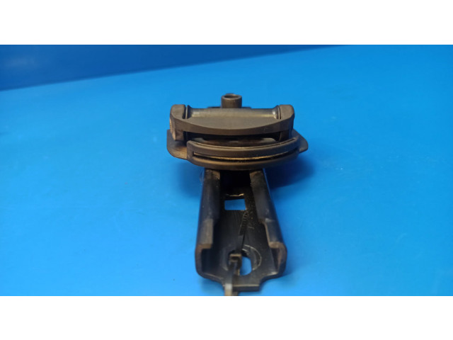 Регулятор высоты ремня безопасности