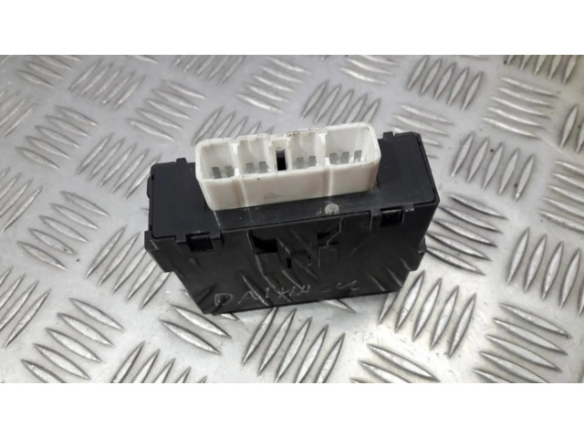 Блок управления 8264187401 Daihatsu Terios
