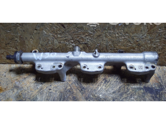 Топливная рампа 7639975   BMW 1 F20 F21  