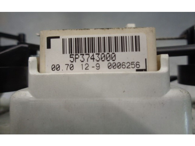 Модуль блока управления кондиционером 275102784R, 5P3743000 Dacia Lodgy