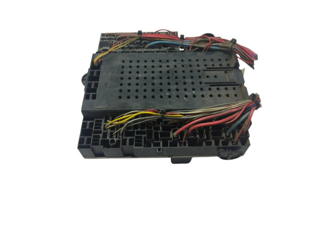 Блок предохранителей 8645411, 8645410   Volvo S80