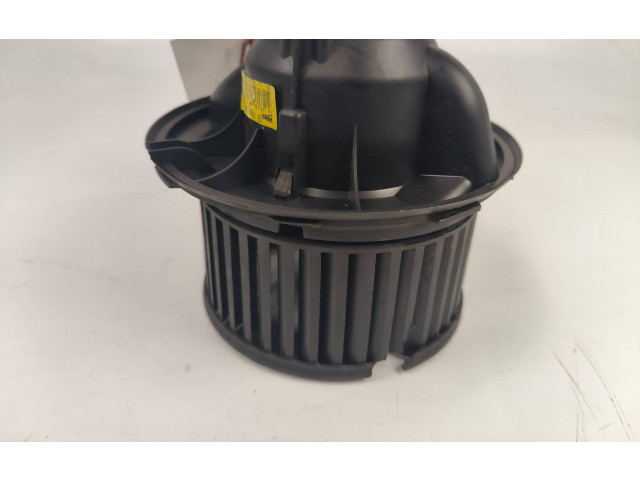 Вентилятор печки 3C0907521B Volkswagen Touran I
