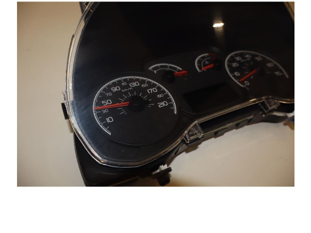 Přístrojová deska Fiat Doblo 2010 51976021