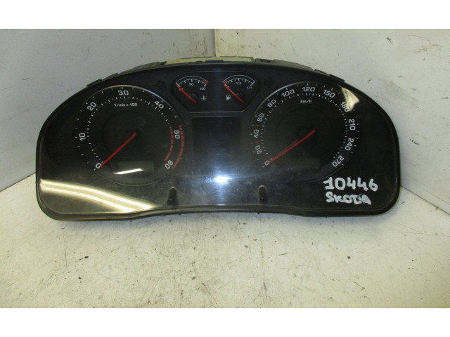 Панель приборов 3U0920840A Skoda Superb B5 (3U)