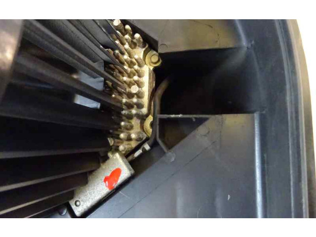 Вентилятор печки       Citroen C8