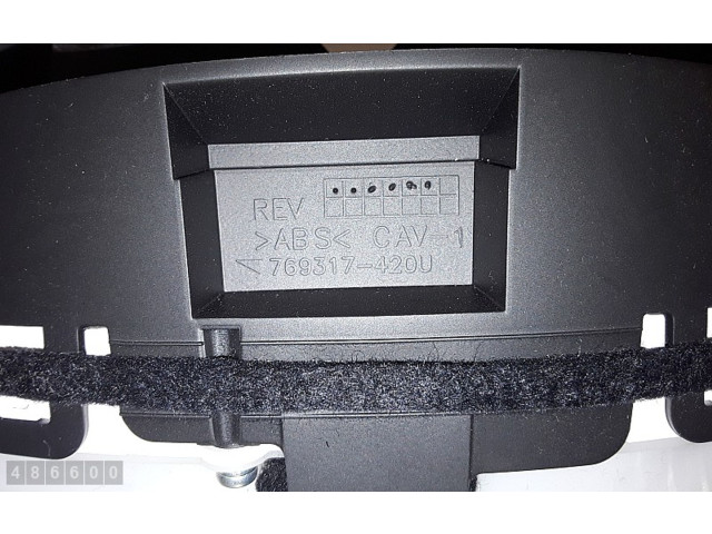 Панель приборов 600775881   Opel Meriva B       