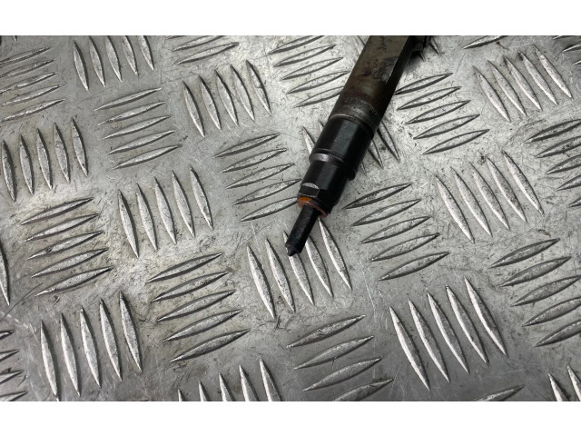 Форсунка 046130201F    Volvo V70   