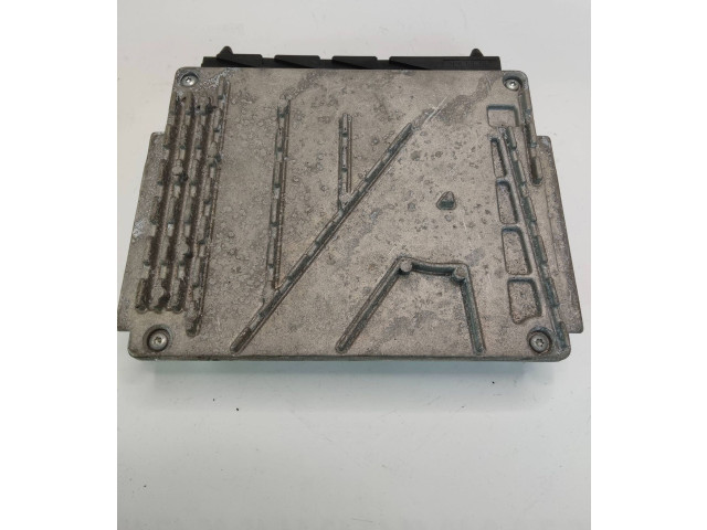 Блок управления двигателя 30637733A, 0281011078   Volvo XC90