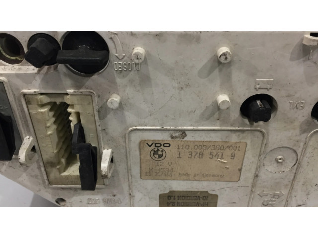 Přístrojová deska BMW 5 E34 1991 13785419