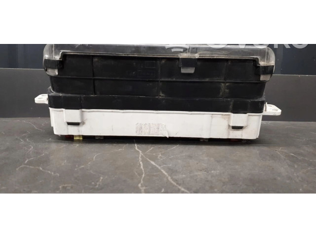 Панель приборов Daihatsu Move L900