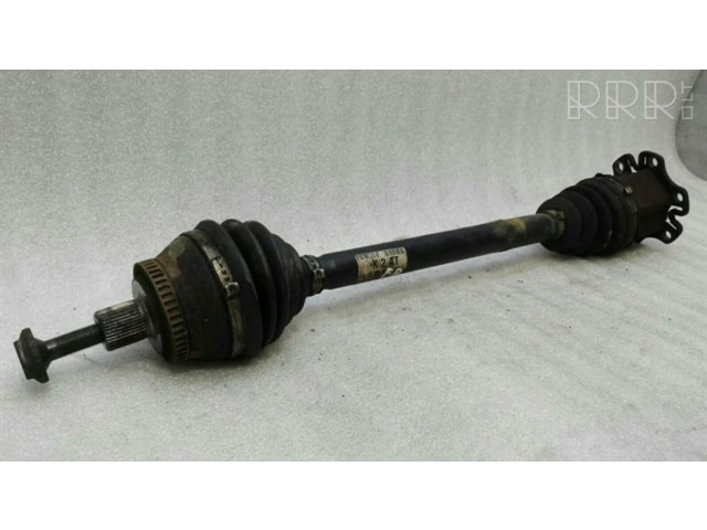 Передняя полуось