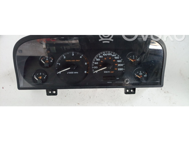 Панель приборов 56042076AC   Jeep Grand Cherokee (WJ)       