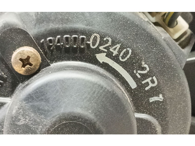 Вентилятор печки MR146946, 1940000240 Mitsubishi Eclipse