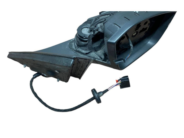 Зеркало электрическое        Skoda Scala   -  года   