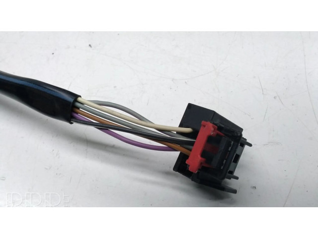 Zpětné zrcátko pravé Volkswagen Touran I 2006 073016LL