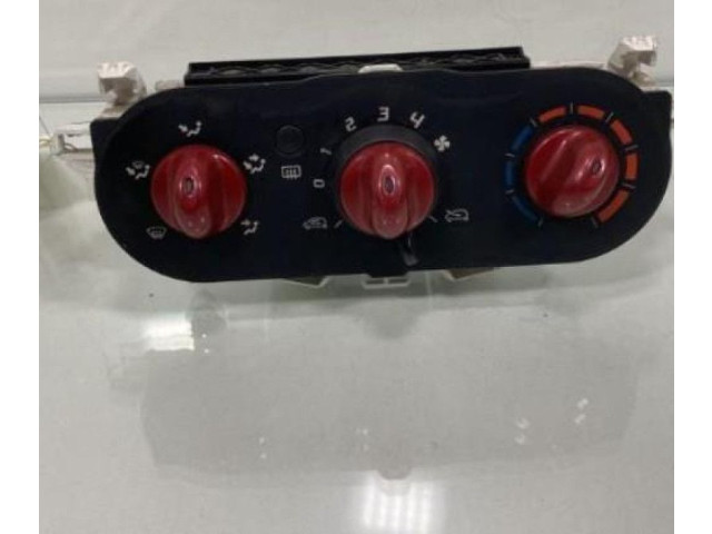 Блок управления климат-контролем    Renault Twingo II