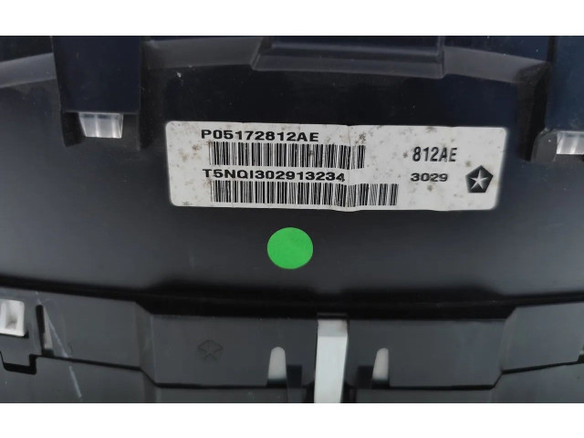 Přístrojová deska  Chrysler Voyager 2010 P05172812AE  