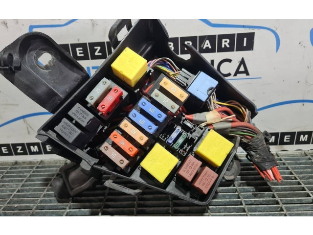 Pojistková skříňka Dacia Duster 2015