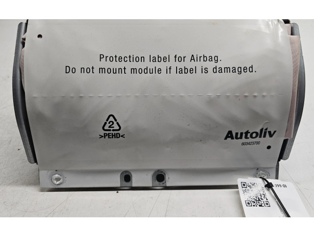 Подушка безопасности пассажира 8686539   Volvo XC90