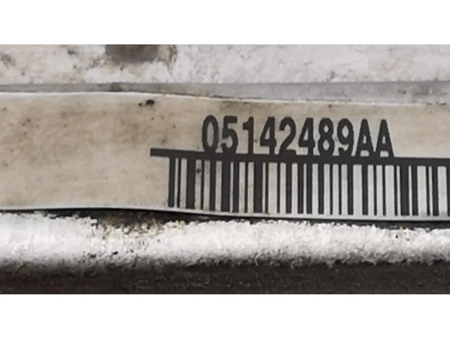 Интеркулер 05142489AA Chrysler Voyager 2.8