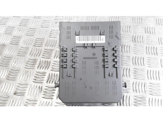 Блок предохранителей 1400310680, 1400310680IH   Citroen C8    