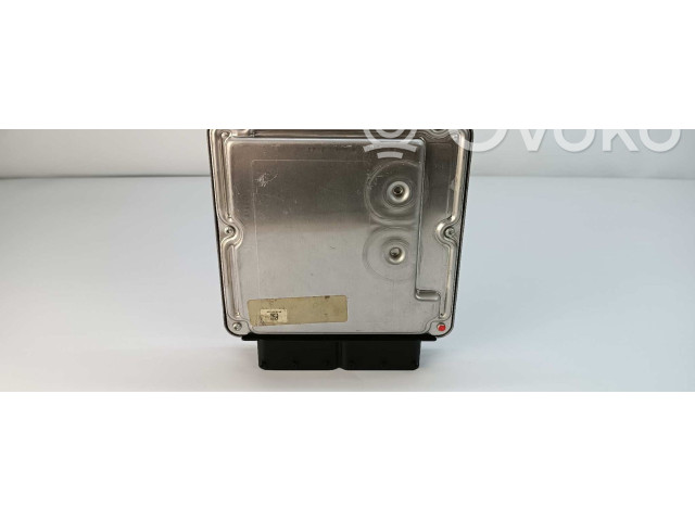 Řídící jednotka 04L907309L, 0281030258 Audi Q5 SQ5 2017