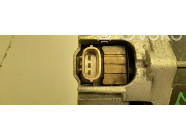 Генератор 23700AA660 Subaru Legacy