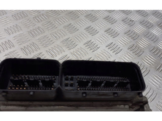 Блок управления двигателя 51812913 Alfa Romeo 159