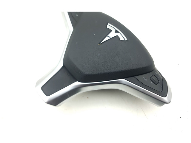 Подушка безопасности водителя 102250600D Tesla Model S