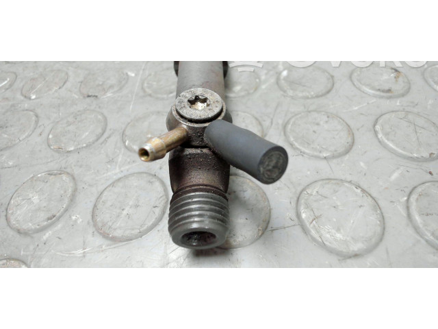 Vstřikovač 046130202F Audi A6 S6 C4 4A