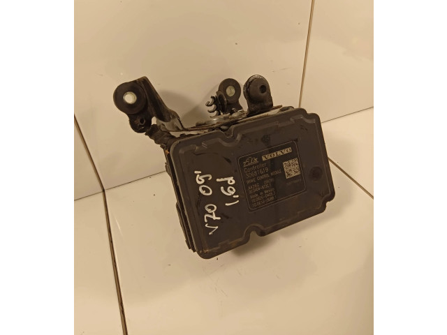 Блок АБС 30681619, 000404972C1   Volvo  V70  2008 - 2013 года