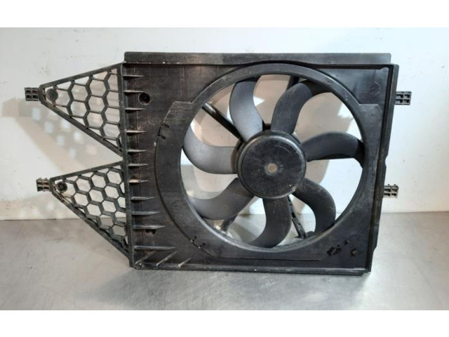 Комплект вентиляторов 6R0959455E Skoda Fabia Mk3 (NJ)