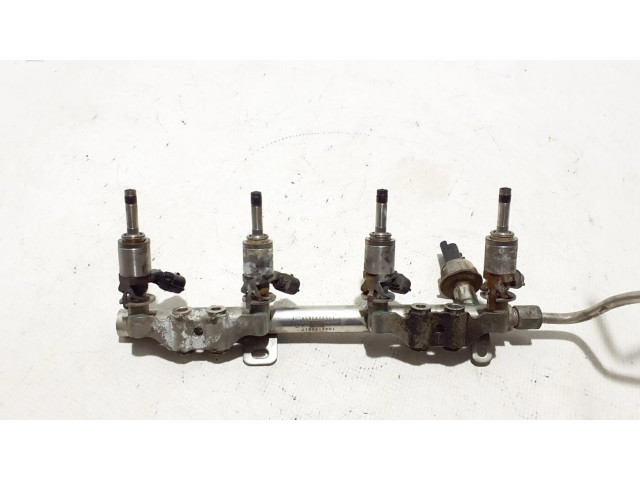 Vstřikovací lišta 175204385R Nissan Pulsar pro benzínový motor 1.2 HRA2DDT