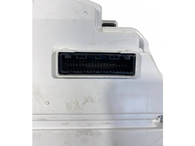 Přístrojová deska Toyota Land Cruiser (J150) 2019 769168040