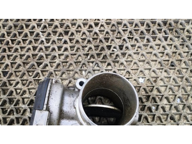 Дроссельная заслонка