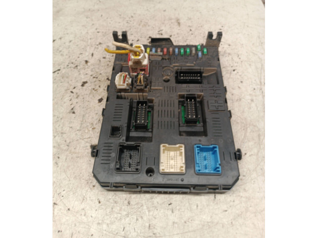   Pojistková skříňka 281197595   Citroen Berlingo 2012